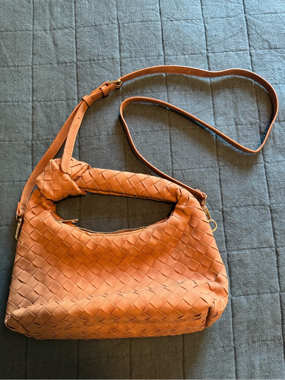 Woven Leather Shoulder Bag in Tan